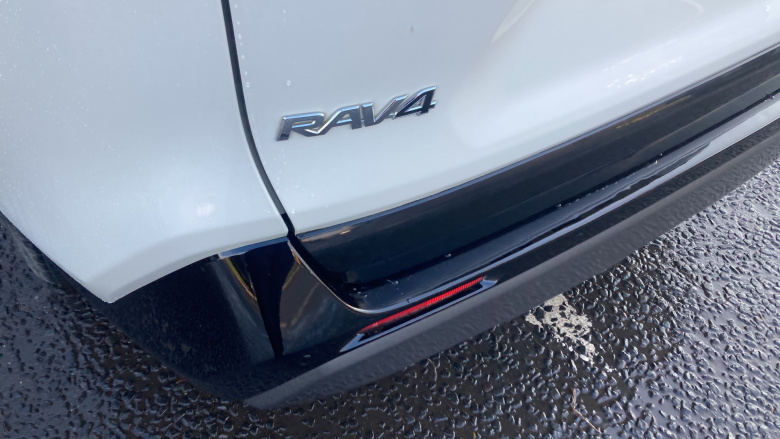 Toyota RAV4 2.5 VVT-i Hybrid Dynamic 5dr CVT 2WD Hybrid Estate